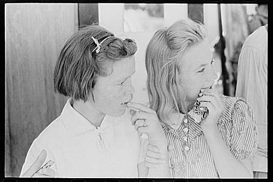 Fourthjuly_greasedpig