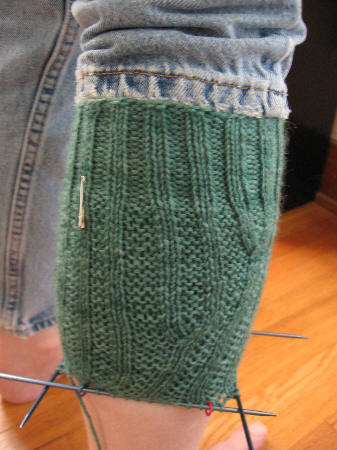 Garterknee1 Garterknee1