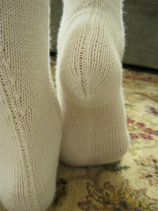 Shaped common heel 2