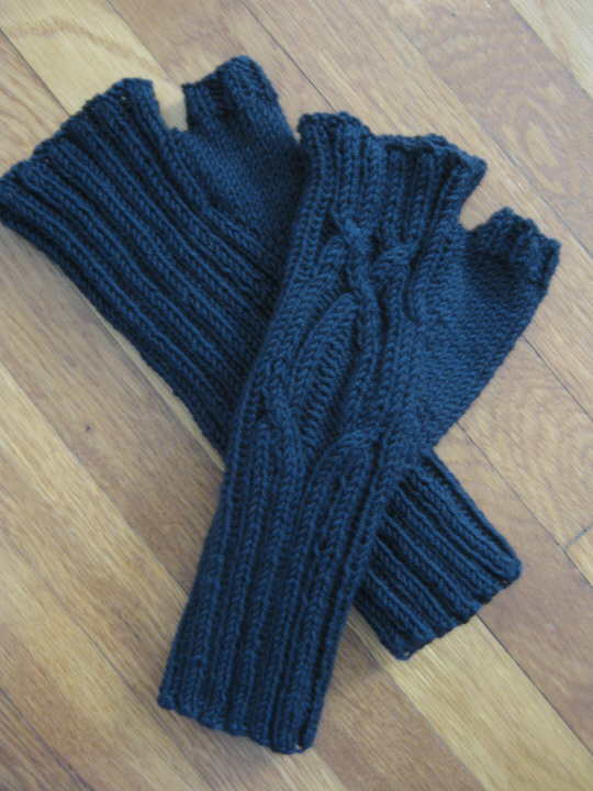 Serpentine mitts 2 Serpentine mitts 2