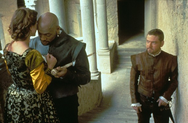 Othello fishburne branagh