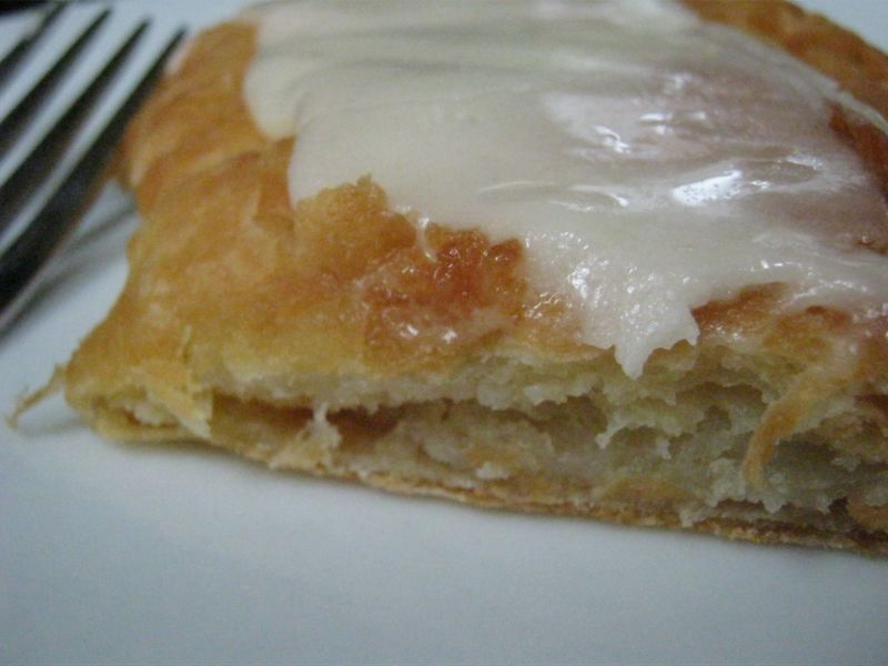 Almond kringle